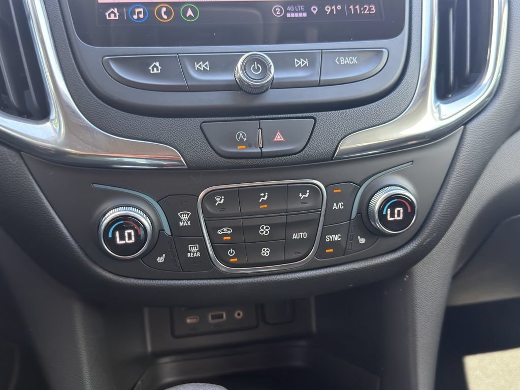 Used 2023 Chevrolet Equinox LT FWD image 28