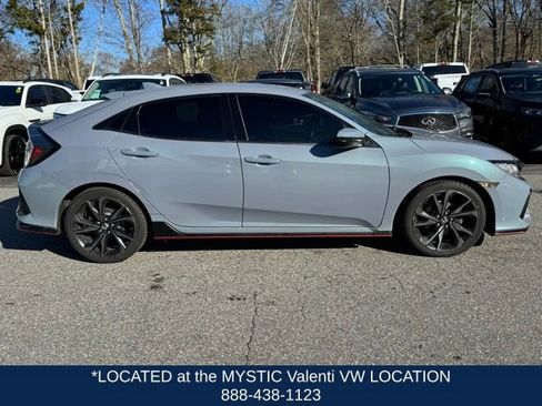 Used 2019 Honda Civic Sport image 4