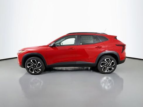 New 2026 Chevrolet Trax RS w/ Driver Confidence Package FWD image 4