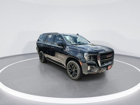 Used 2022 GMC Yukon AT4 AWD/4WD image 2