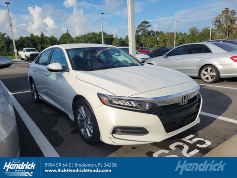 Used 2019 Honda Accord LX image 1