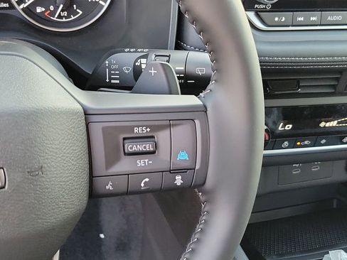 New 2026 Nissan Rogue SV AWD/4WD image 23