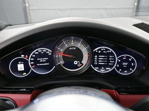 Certified 2023 Porsche Cayenne GTS AWD/4WD image 19