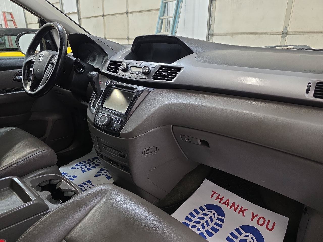 Used 2014 Honda Odyssey Touring image 42