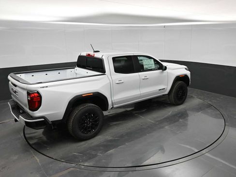 New 2026 GMC Canyon Elevation AWD/4WD image 32