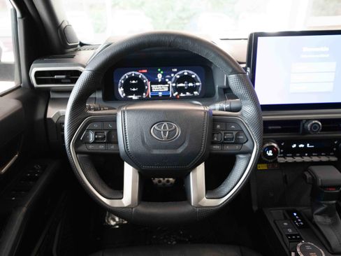Used 2024 Toyota Tacoma TRD Sport w/ TRD Sport Premium Package AWD/4WD image 21