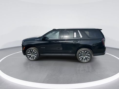 Used 2025 Chevrolet Tahoe High Country image 4