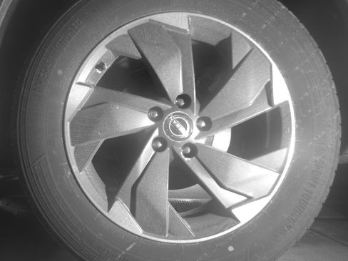 Used 2025 Nissan Rogue SV image 14