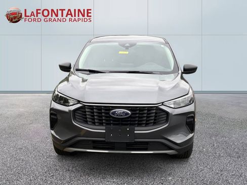 Certified 2025 Ford Escape Active AWD/4WD image 2
