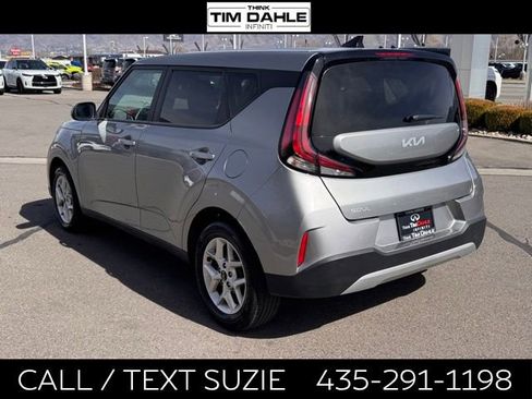Used 2025 Kia Soul LX w/ LX Technology Package FWD image 6