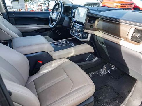 Used 2024 Ford Expedition Max Limited image 15