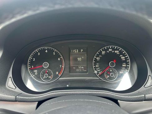 Used 2014 Volkswagen Passat 1.8T Wolfsburg Edition FWD image 21