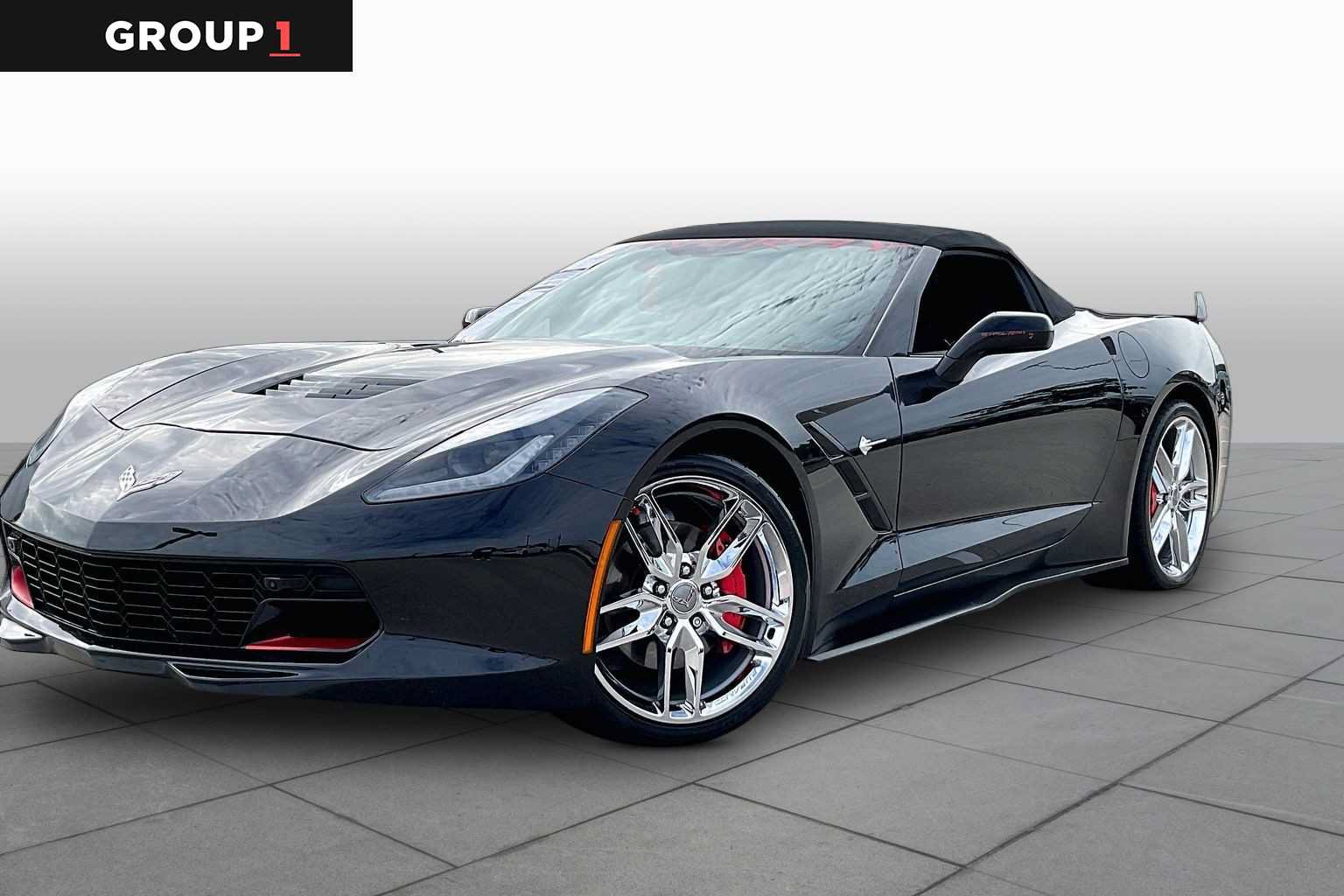 Used 2018 Chevrolet Corvette Stingray Convertible w/ 2LT Preferred Equipment Group RWD image 1