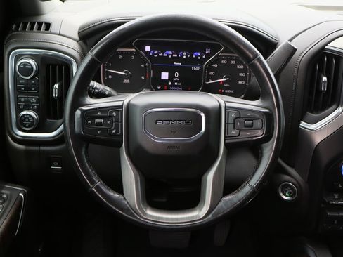 Used 2022 GMC Sierra 3500 Denali AWD/4WD image 14