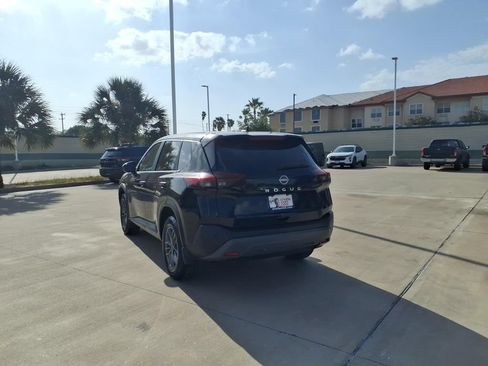 Used 2023 Nissan Rogue S FWD image 4