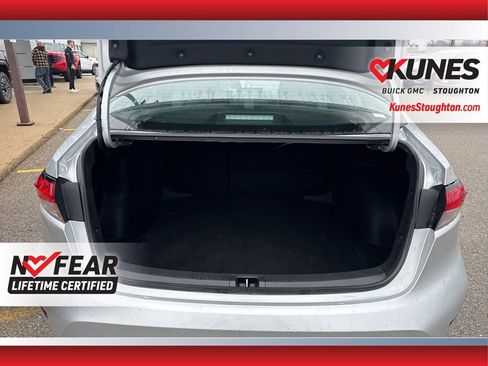 Used 2023 Toyota Corolla LE image 36