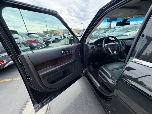 Used 2016 Ford Flex Limited AWD/4WD image 10