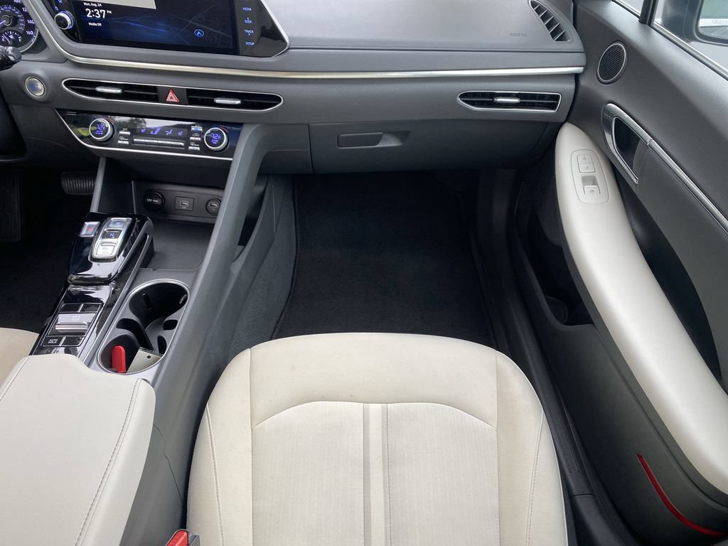 Certified 2023 Hyundai Sonata SEL w/ Cargo Package FWD image 16