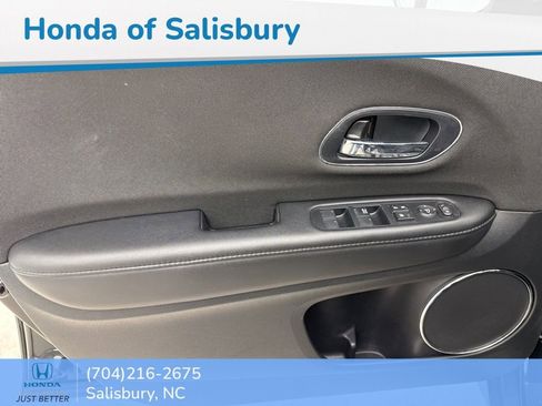 Certified 2021 Honda HR-V EX image 17