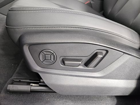 New 2026 Audi Q7 2.0T Premium AWD/4WD image 14