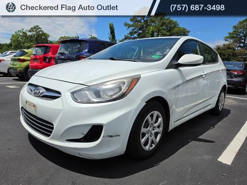 Used 2014 Hyundai Accent GS FWD image 1