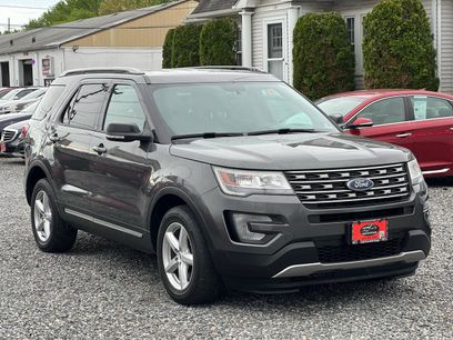 Used 2017 Ford Explorer XLT