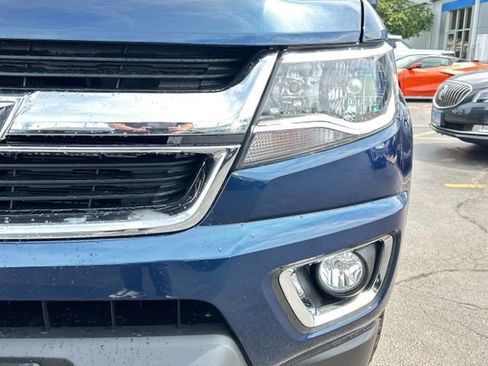 Used 2020 Chevrolet Colorado LT w/ LT Convenience Package AWD/4WD image 3