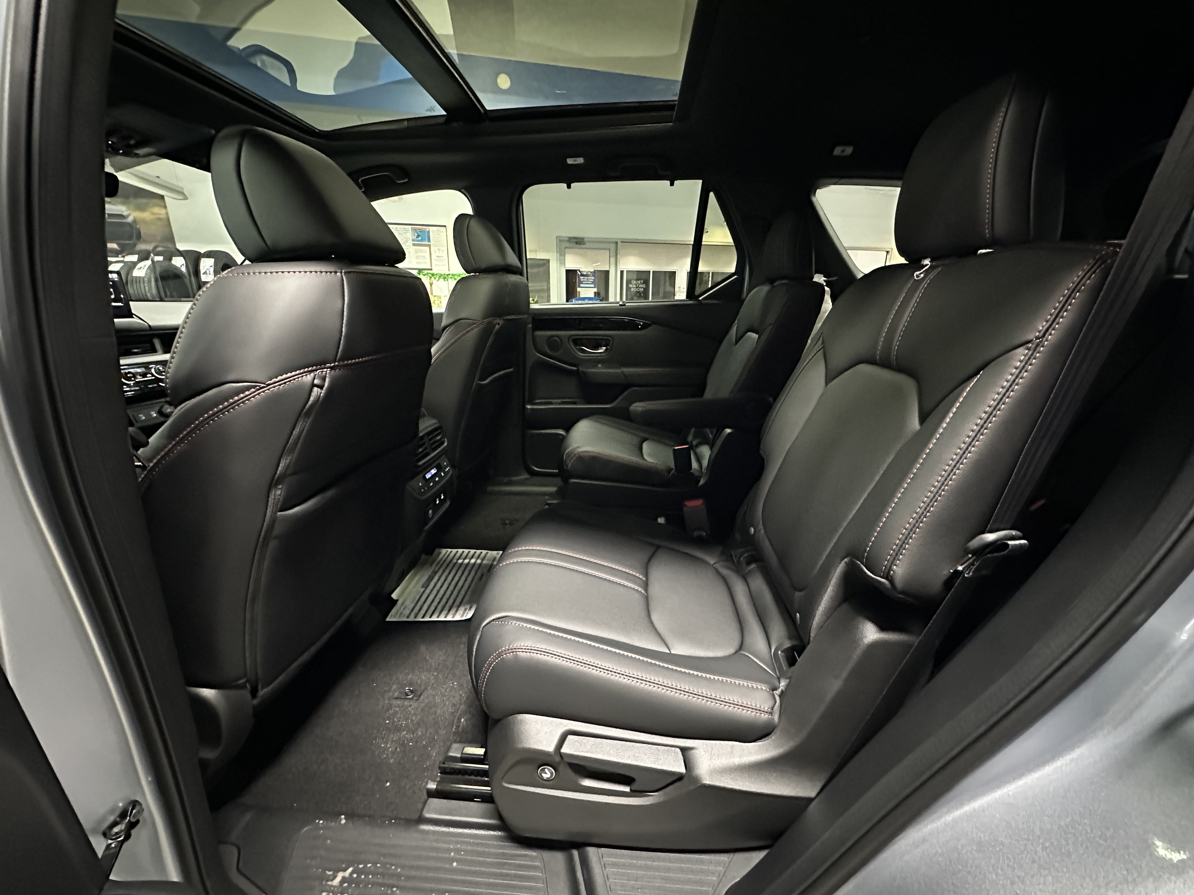 New 2026 Honda Pilot TrailSport image 18