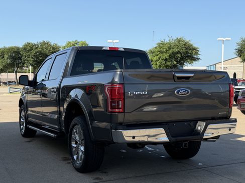 Used 2016 Ford F150 Lariat w/ Equipment Group 502A Luxury AWD/4WD image 5