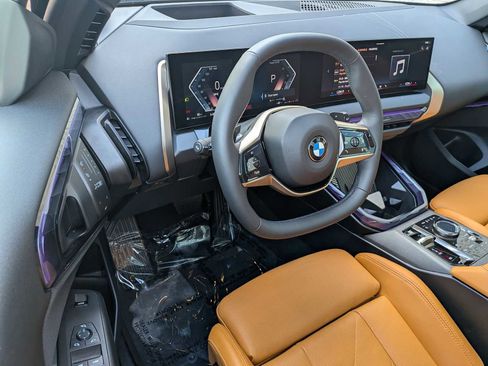 Used 2025 BMW X3 xDrive30i w/ Premium Package AWD/4WD image 10