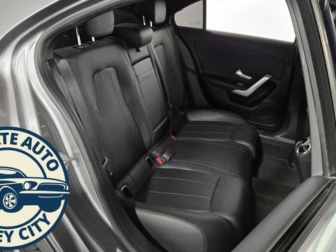 Used 2019 Mercedes-Benz A 220 A 220 image 36