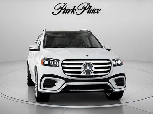 New 2026 Mercedes-Benz GLS 450 4MATIC image 33