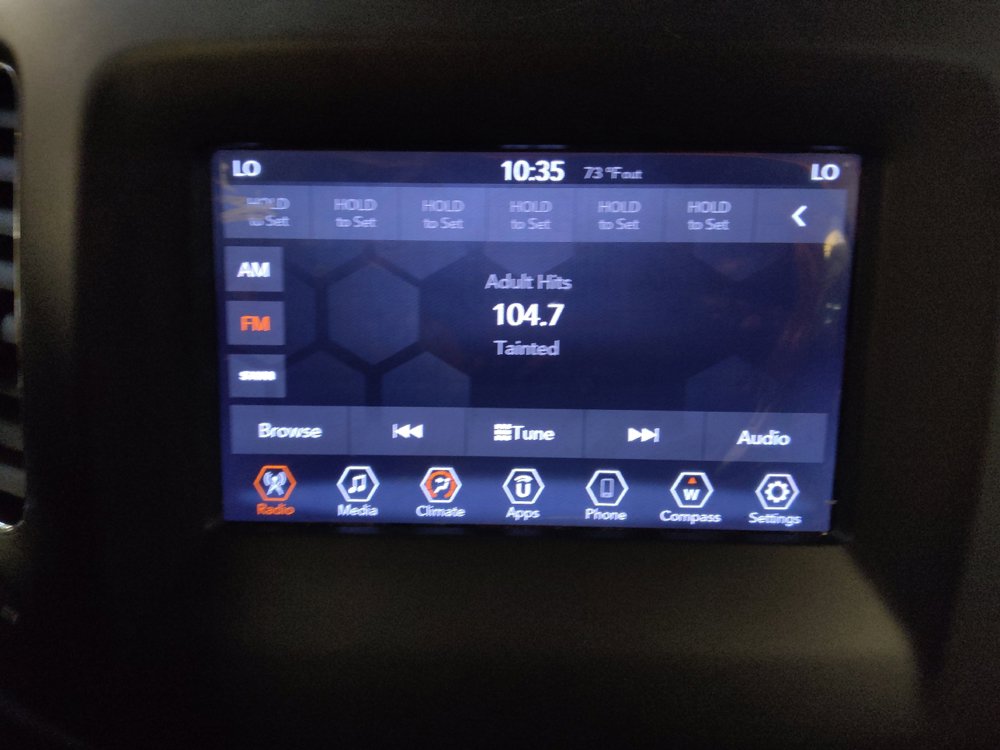 Used 2019 Jeep Compass Latitude AWD/4WD image 25