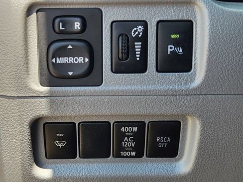 Used 2012 Toyota 4Runner SR5 w/ Convenience Pkg RWD image 21