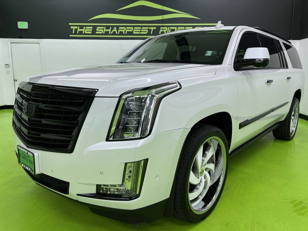 Used 2019 Cadillac Escalade ESV Platinum AWD/4WD image 5