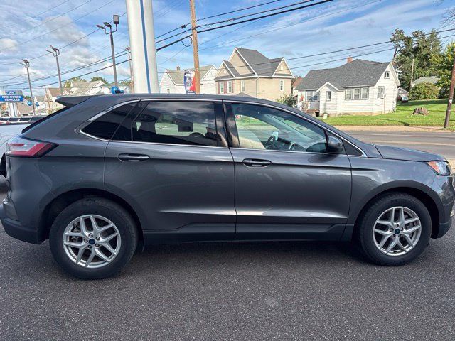 Used 2022 Ford Edge SEL w/ Convenience Package AWD/4WD image 5