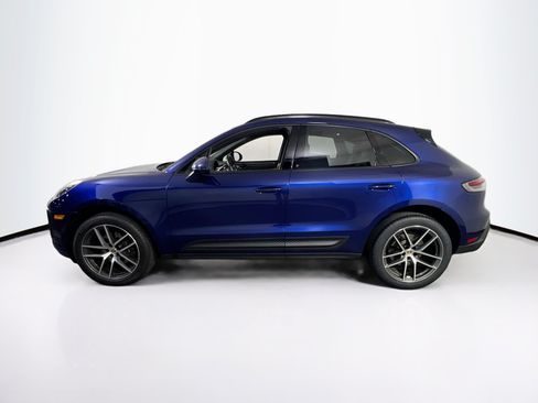 Used 2024 Porsche Macan AWD/4WD image 8