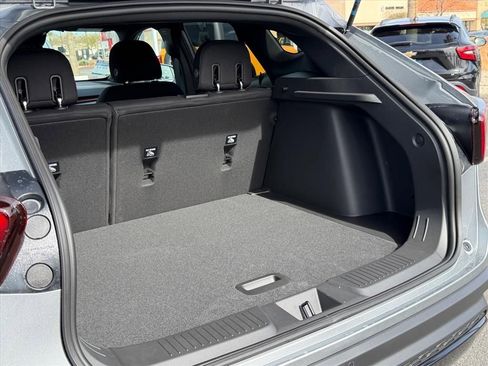 New 2026 Chevrolet Trax RS image 8