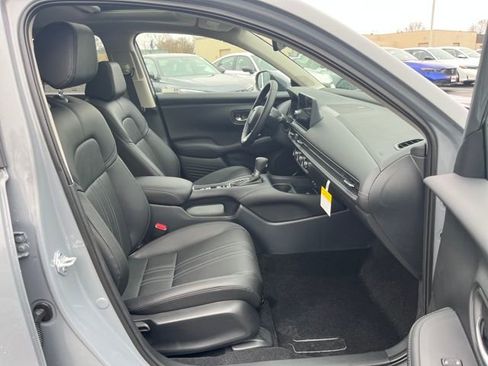 New 2026 Honda HR-V EX-L image 16
