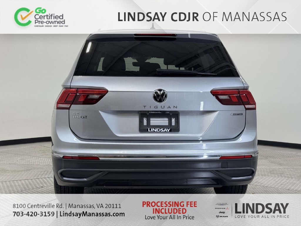 Used 2024 Volkswagen Tiguan SE AWD/4WD image 7