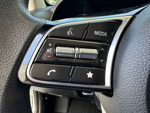 Used 2023 Kia Forte LXS w/ LXS Technology Package FWD image 21