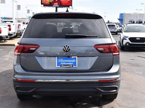 Certified 2024 Volkswagen Tiguan SE image 6