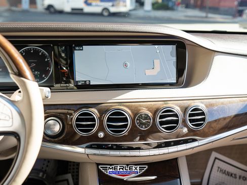 Used 2016 Mercedes-Benz S 550 Sedan image 30