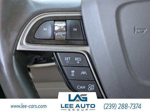 Used 2020 Lincoln Nautilus Reserve FWD image 26