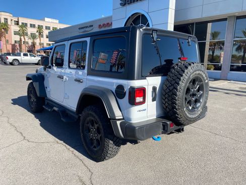 Used 2023 Jeep Wrangler Unlimited AWD/4WD image 8
