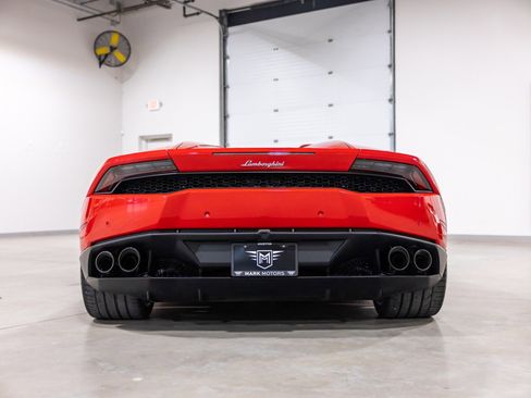 Used 2017 Lamborghini Huracan LP 610-4 image 5