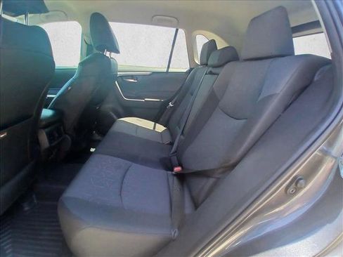 Used 2024 Toyota RAV4 XLE AWD/4WD image 18