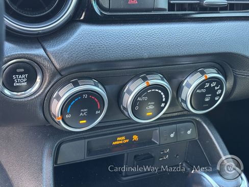 Used 2018 FIAT 124 Spider Lusso w/ Convenience Group image 23