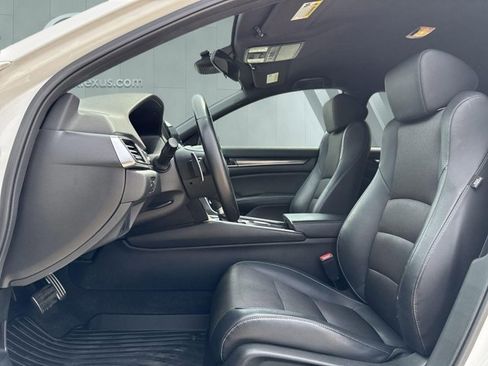 Used 2018 Honda Accord Sport image 7