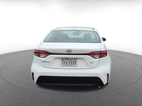 Used 2025 Toyota Corolla LE image 12